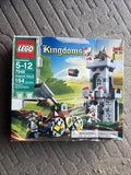 LEGO KINGDOMS CASTLE OUTPOST ATTACK NEW IN BOX 7948