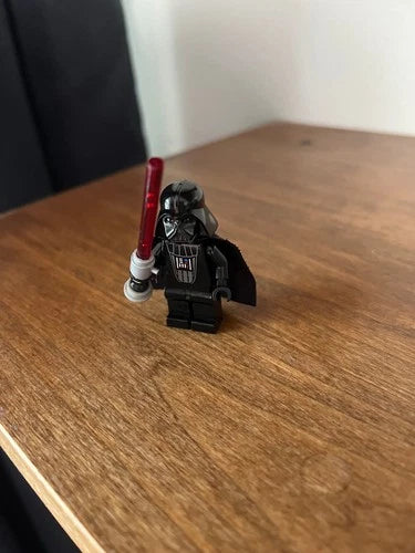 MEOW DARTH VADER w/ Light-up Lightsaber 7263 - battery was recently replaced
