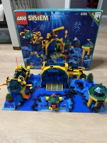 MEOW Aquazone Aquanauts Neptune Discovery Lab 6195 Vtg Not Complete Pieces
