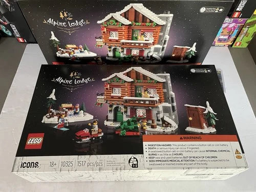 MEOW Icons: Alpine Lodge (10325) Winter Village Collection New Retired