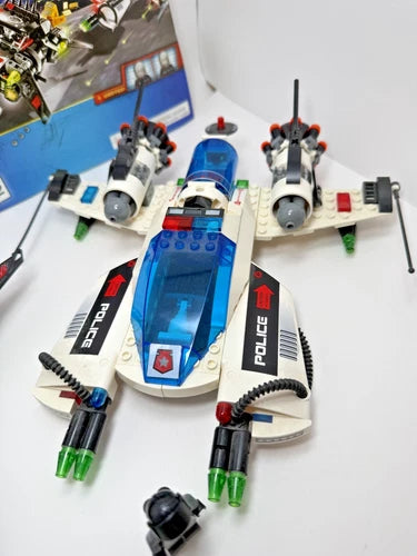 LEGO Space Police 5973 Hyperspeed Pursuit - 99% complete