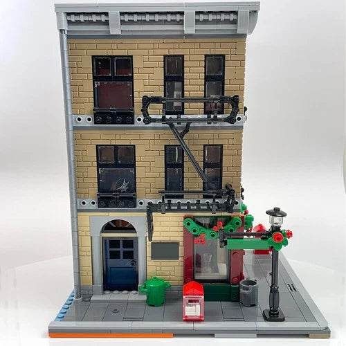 MOC Modular Apartment Office Pub Combination Building Kits 767 Pcs