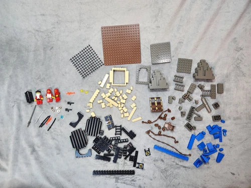 LEGO Castle: Ninja Fire Fortress (3052) Complete