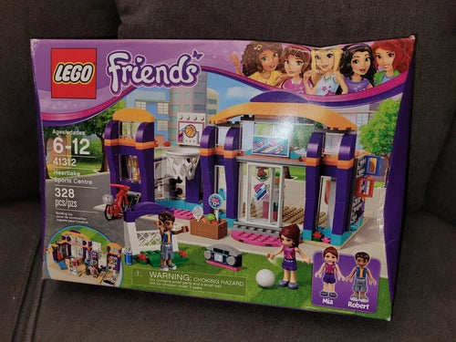 3 LEGO Friends Set Heartlake Sports Centre 41312 - Downtown Bakery 41006 & 41033