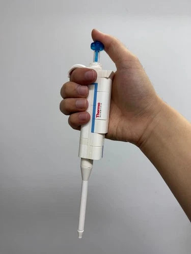 Thermo Fisher Scientific Gift-Finnpipette Pipette F1 Building Bricks (NOT LEGO)