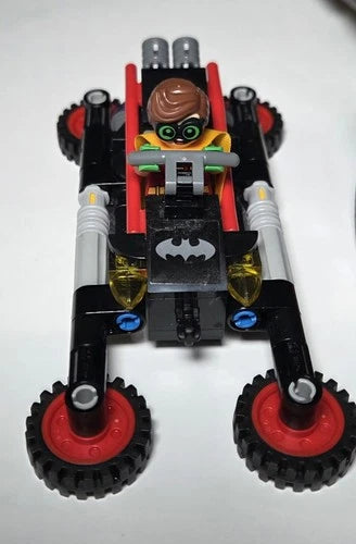 LEGO 70917 The Ultimate Batmobile, The Batman Movie (INCOMPLETE SET)