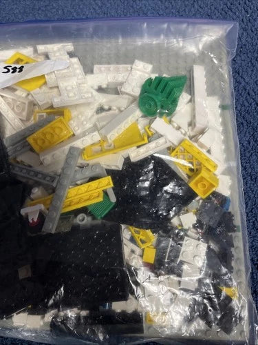 LEGO Town 588 Police Headquarters 100% Complete