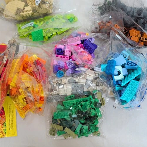 LEGO Classic Bricks and Animals 11011 Creative Building Set Incomplete #CY