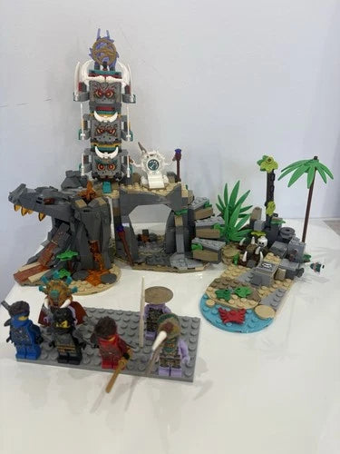 LEGO NINJAGO ISLAND 71747 & 9440 Venomari Shrine