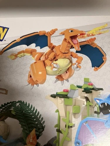 New Large MEGA Pokemon Discoveries Building 7 Figures Set 884 Pieces Charizard