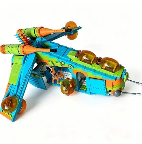 Custom Star Wars republic gunship Scooby doo mystery machine MOC building set