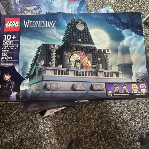 LEGO 76781 Wednesday & Enid's Dorm Room Retired Building Set New DAMAGED BOX