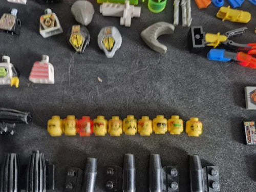 Large Lot 90s Lego Space UFO & Submarine Figures Parts And Pieces Mixed Lot Look
