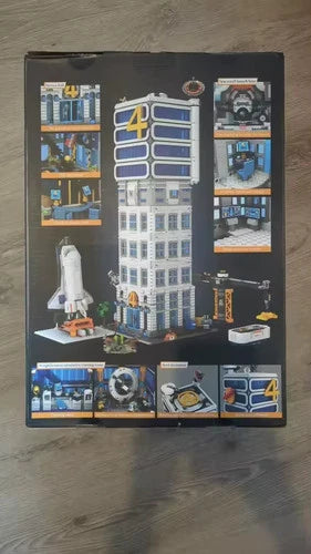 NEW IN BOX Fantastic 4 Modular Building 6135PCS Superhero Modular Building Set