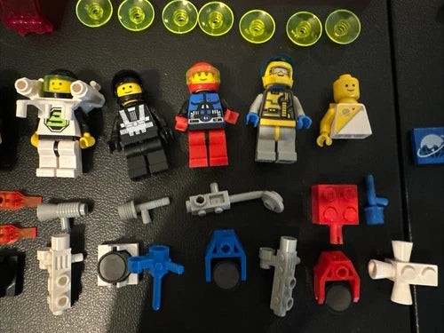 MEOW Space Parts Magnets & Minifigs Lot M-Tron Blacktron Exploriens Spyrius More