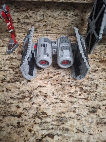 Lego Star Wars Lot Tie Fighter Bomber/ TIE FIGHTER/