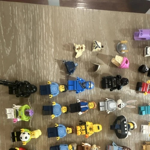 MEOW Plastic Minifigure Mixed Lot with Accessories and Animals