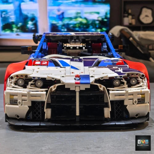 NEW CBOX BMW M4 1:8 Technic JD040 - 4556 Pieces - Building Blocks Set