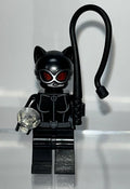 LEGO Batman Batcave Clayface Invasion 76122 CATWOMAN Minifig Red Goggles NICE