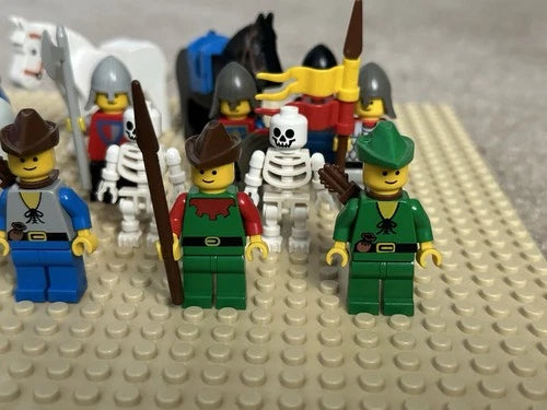 LEGO Vintage Castle Knights Minifigure Lot Forestman Ghost + Weapons 80s 90s