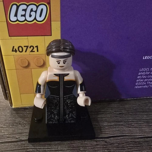 Lego Star Wars Padme Black Dress Custom LC Minifigure NEW