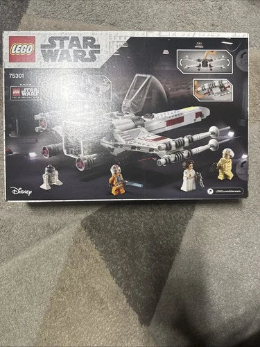 MEOW Star Wars Luke Skywalker’s X-Wing Fighter (75301) RETIRED New Sealed