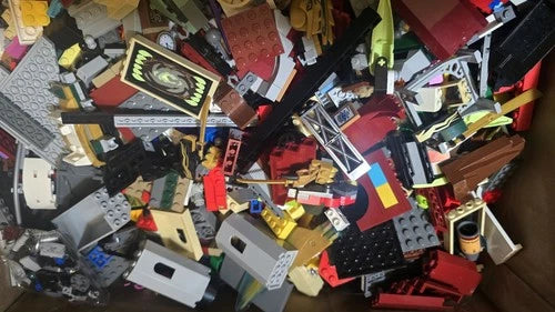 LEGO Bulk Lot Assorted Bricks Pieces Parts Multicolor Plastic 17lb+