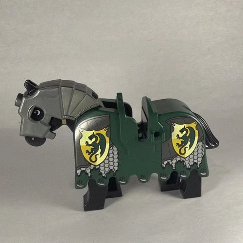 LEGO Kingdoms 7187 Rare Dragon Horse Barding + 2 Knights Castle Minifigures