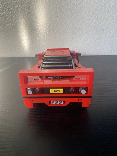LEGO CREATOR EXPERT 10248 FERRARI F40. NEW, NO BOX