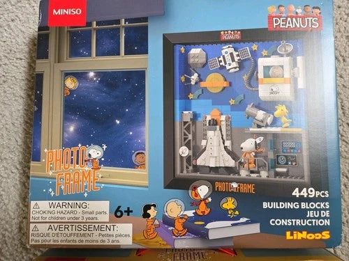TWO LINOOS PEANUTS SNOOPY SPACE & PYRAMID BUILDING BLOCK SETS IN UNOPENED BOXES
