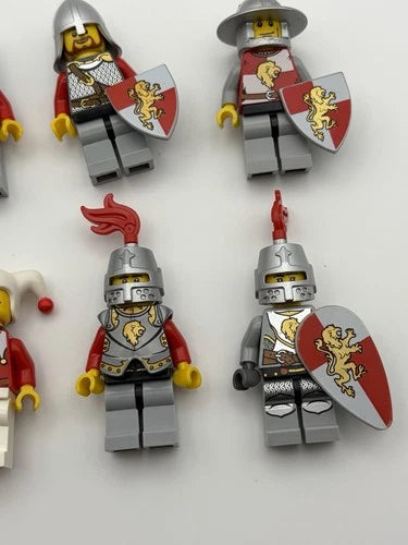Lego Castle Lion Knights Red Rare Minifigures Lot Shields