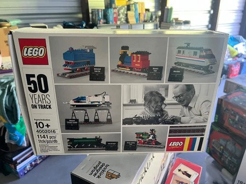 MEOW 4002016 Employee Exclusive 50 YEARS ON TRACK Train *RETIRED*
