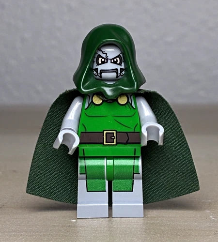 MEOW Marvel Super Heroes: Dr. Doom Minifigure sh0052 76005 2013 (Excellent)