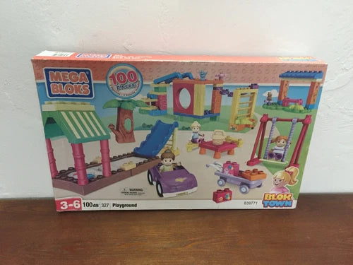 Mega Bloks Blok Town Playground 327 Building Set 100 Piece - 2011 - New - Sealed
