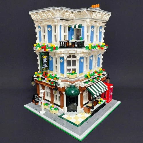 Queen Bricktoria Modular MOC Building Blocks Kits City Model Bricks Toy