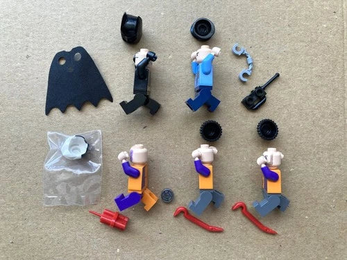 LEGO Super Heroes 6864 Batmobile and the Two-face Chase Minifigure Lot