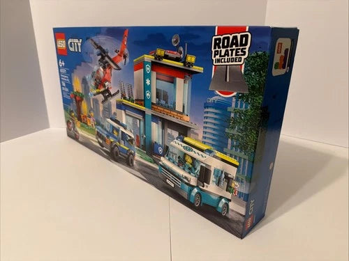 LEGO CITY: Emergency Vehicles HQ (60371) - New Sealed! (Box Wear)