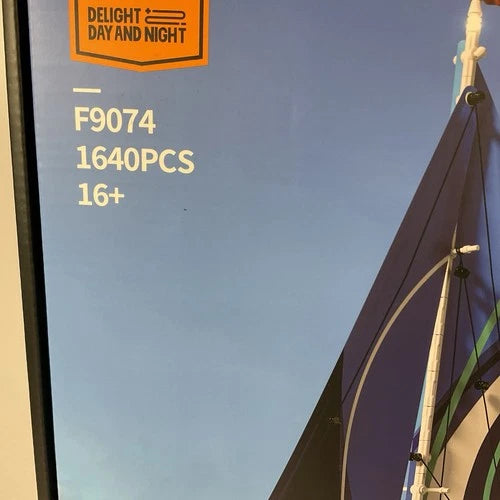 La Brisa The Sailboat 1640 pcs Model #F9074-Building Set w/LED Lights-Technic