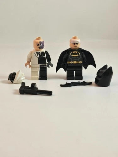 LEGO Batman 2006 Two-Face bat004 Batman bat002 Minifigure Lot Vintage 7781