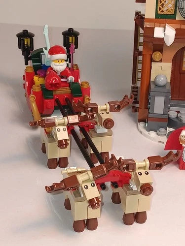 LEGO 10245 Santa's Workshop Winter Village - Incomplete w/ Spares & Separator