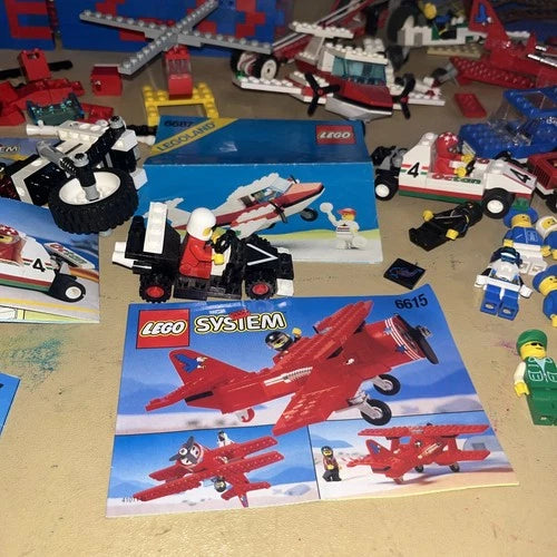 ******MEOW lot vintage Parts 80s 90s Bricks Building MEOW Figures Read!!!!*****