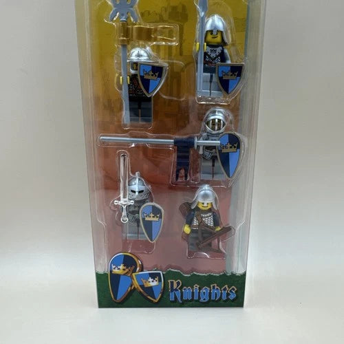 LEGO Castle: Blue Crown Knights Battle Pack (4527427) - New Open Box