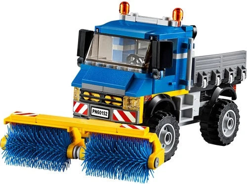 NEW Lego CITY 60152 Sweeper and Excavator. Construction. Great Vehicles. Truck