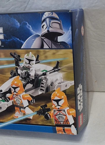 LEGO Star Wars Clone Wars: (7913) Clone Trooper Battle Pack - NEW SEALED