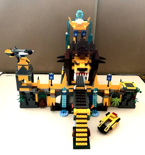 LEGO Legends of Chima The Lion CHI Temple 70010 COMPLETE TEMPLE, MANUALS NO BOX
