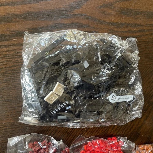 MEOW Art Marvel #31199: Studios Iron Man COMPLETE No Bag/Box Free Shipping!!