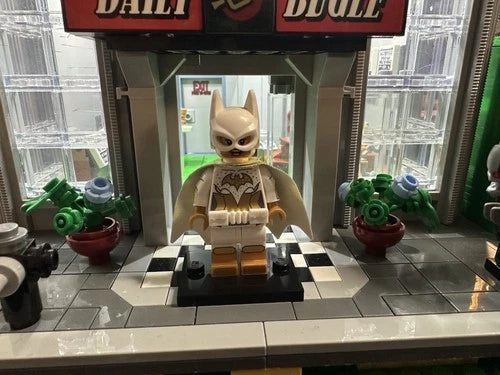 MEOW Disco Batgirl Set 70922 From the Joker Manor