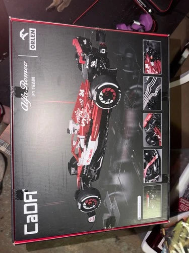 NISB CaDA Alfa Romeo F1 Team ORLEN C42 C64005, Retired Technic Set, 1,868 parts