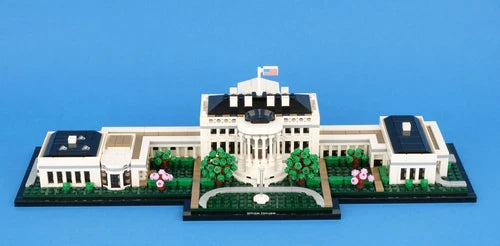 LEGO ARCHITECTURE: The White House (21054)