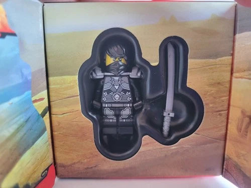 LEGO NINJAGO Stone Armor Cole Rebooted Minifigure 5004393 in Collectible Box